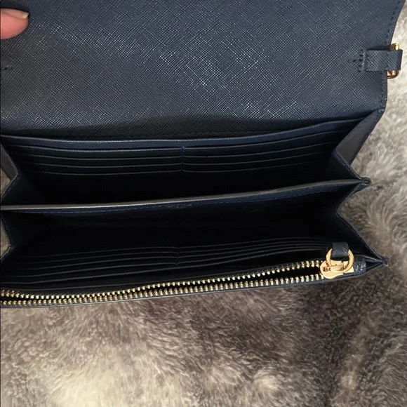 Tory Burch - Picture 6 of 8